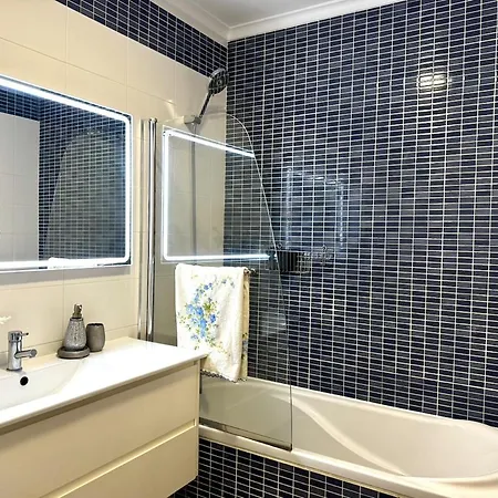 Ocean Dreams 아파트