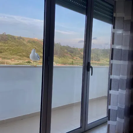 Ocean Dreams Назаре